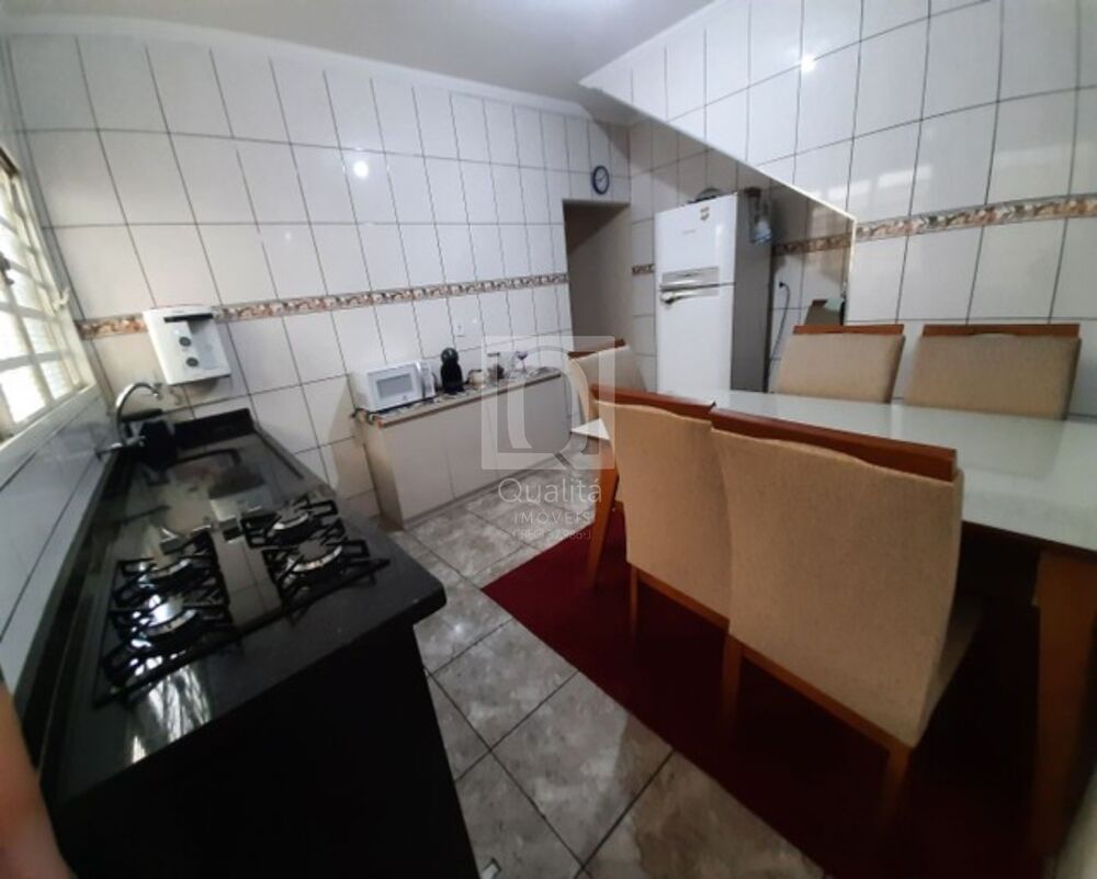 Sobrado à venda com 3 quartos, 190m² - Foto 2