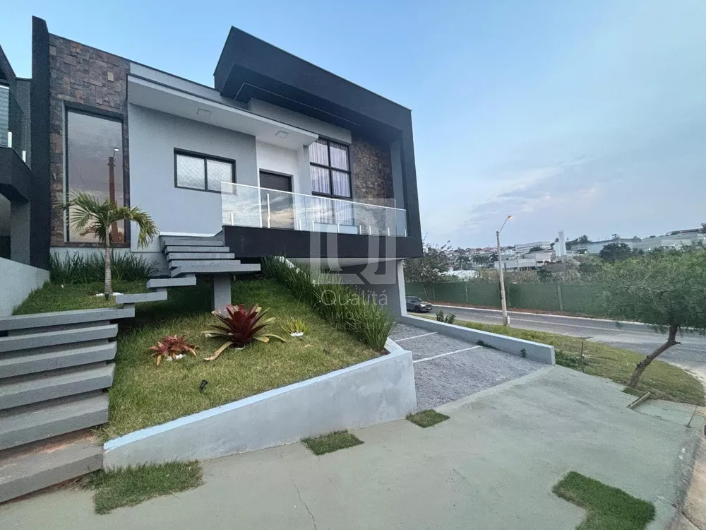 Casa de Condomínio à venda com 3 quartos, 204m² - Foto 2