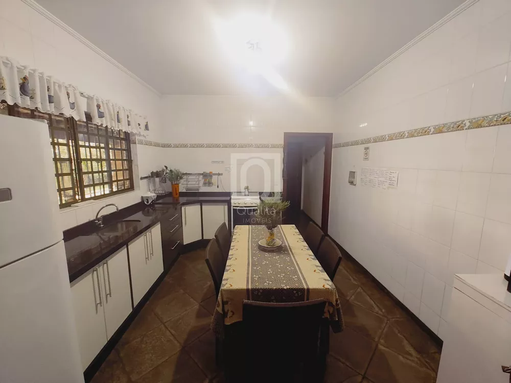 Fazenda à venda com 3 quartos, 979m² - Foto 3