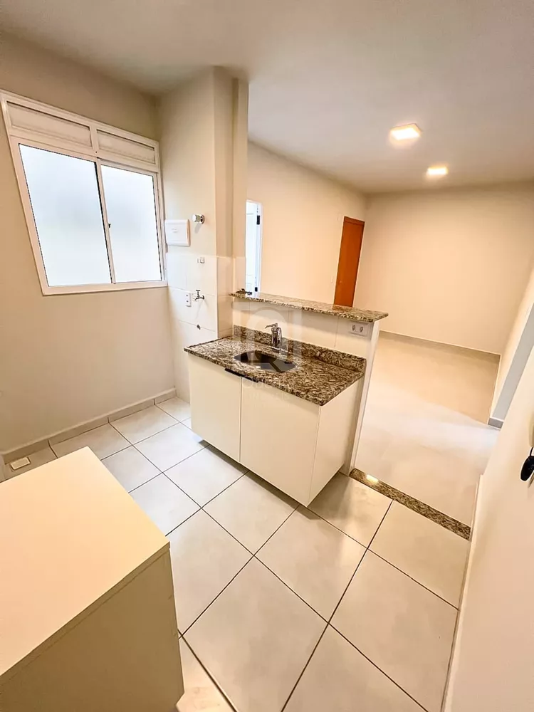 Apartamento à venda com 2 quartos, 43m² - Foto 1