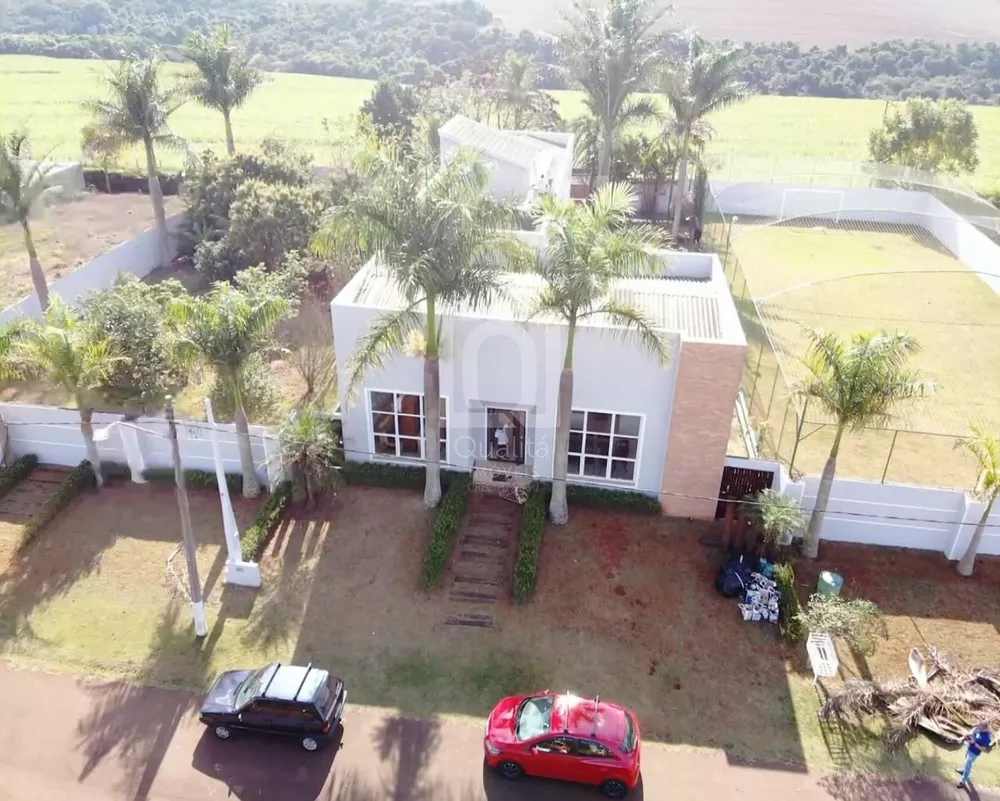 Fazenda à venda com 5 quartos, 400m² - Foto 1