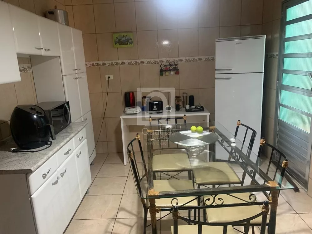 Sobrado à venda com 3 quartos, 228m² - Foto 3