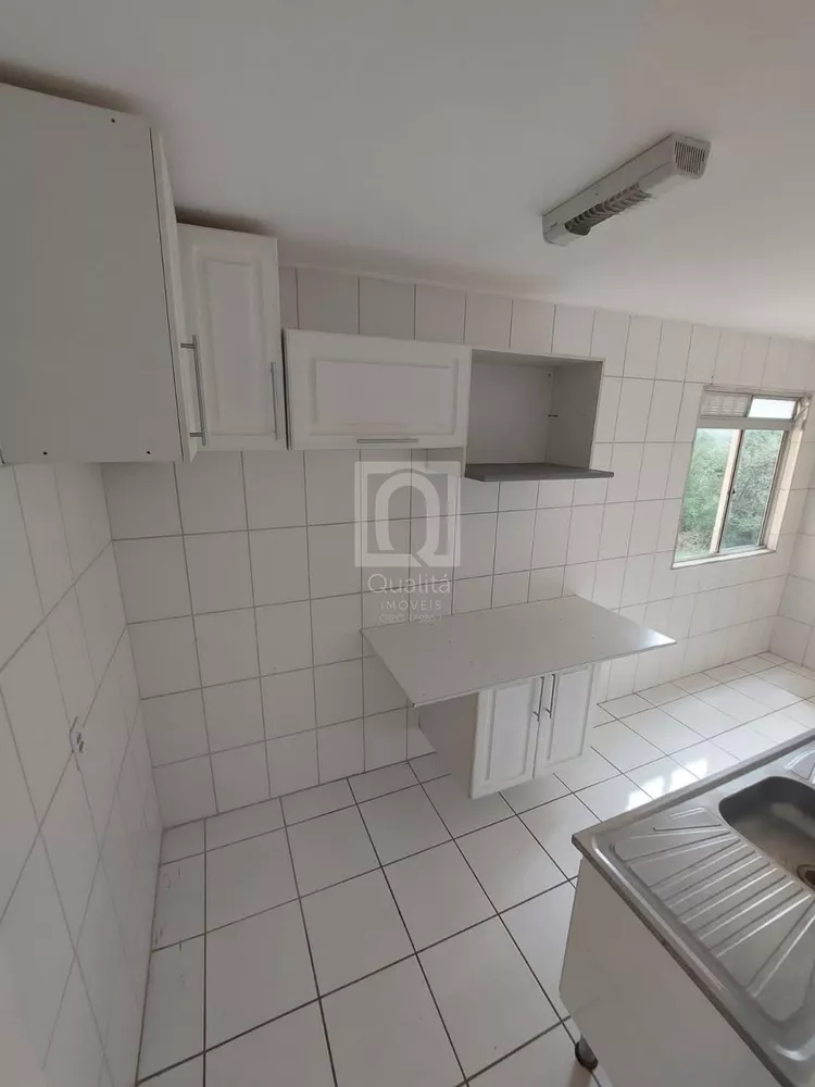 Apartamento à venda com 2 quartos, 50m² - Foto 2