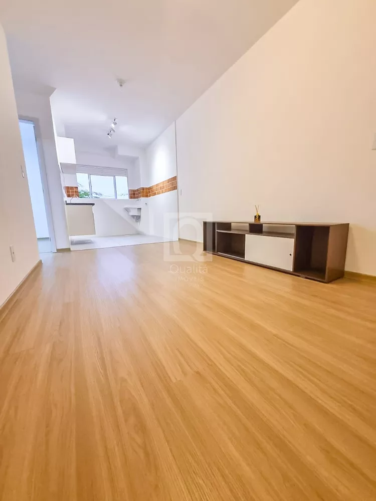 Apartamento à venda com 2 quartos, 43m² - Foto 1