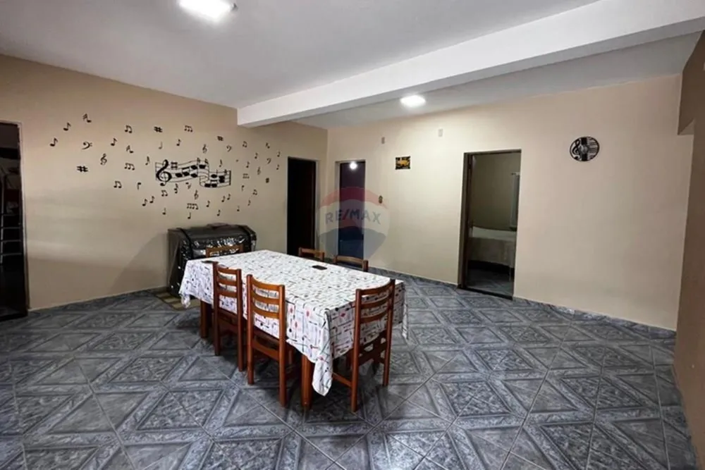 Chácara, 5 quartos, 2000 m² - Foto 4