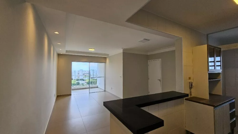 Apartamento à venda com 3 quartos, 90m² - Foto 2