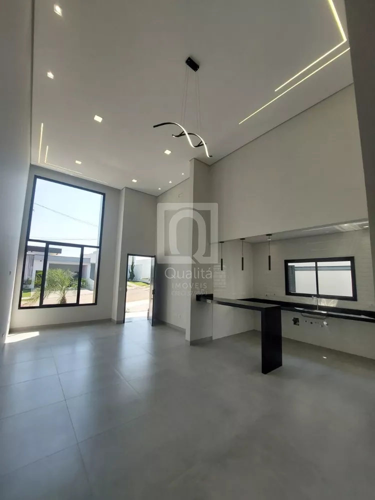 Casa de Condomínio à venda com 3 quartos, 200m² - Foto 1