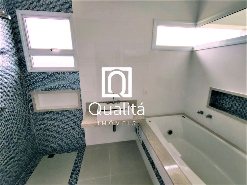 Casa de Condomínio à venda com 5 quartos, 473m² - Foto 3