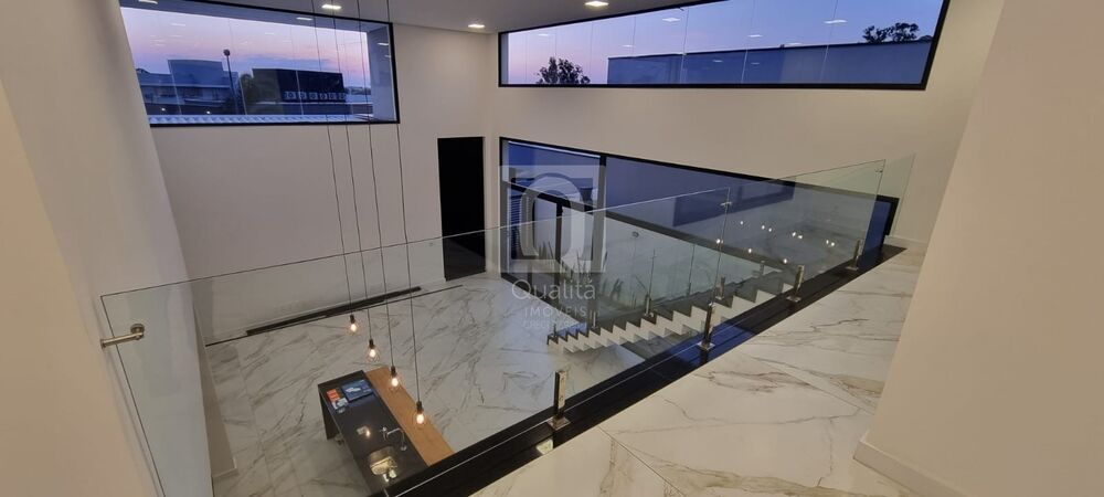 Casa de Condomínio à venda com 3 quartos, 326m² - Foto 9