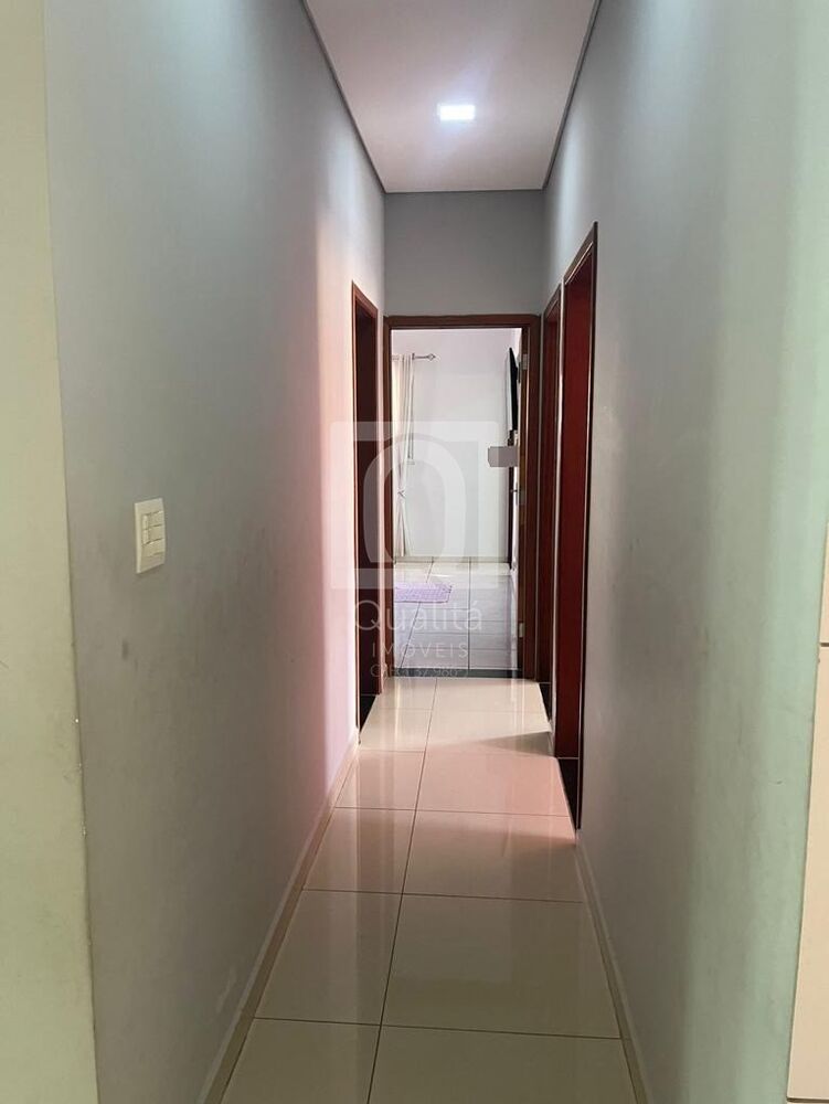 Casa à venda com 3 quartos, 210m² - Foto 8