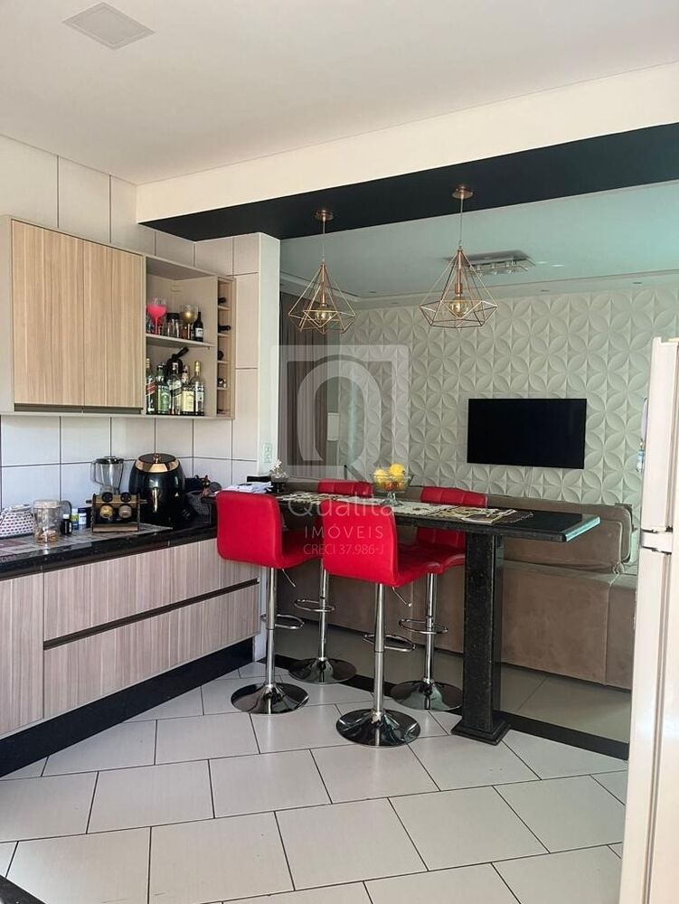 Casa à venda com 3 quartos, 210m² - Foto 6