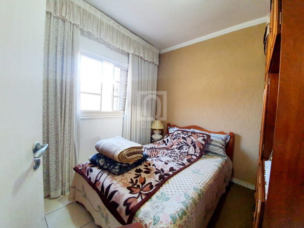 Casa, 3 quartos, 76 m² - Foto 2