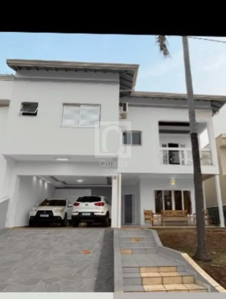 Casa de Condomínio à venda com 4 quartos, 320m² - Foto 1