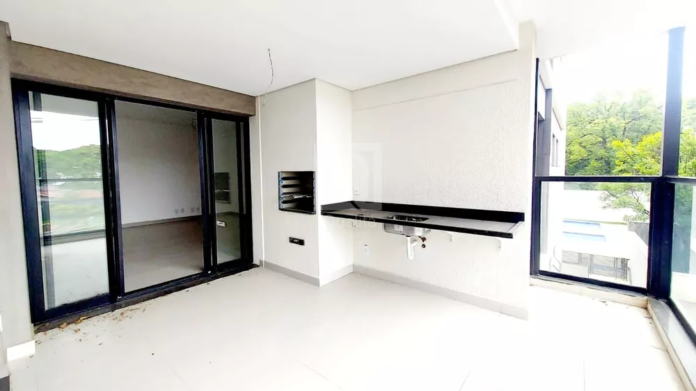 Apartamento à venda com 3 quartos, 116m² - Foto 8