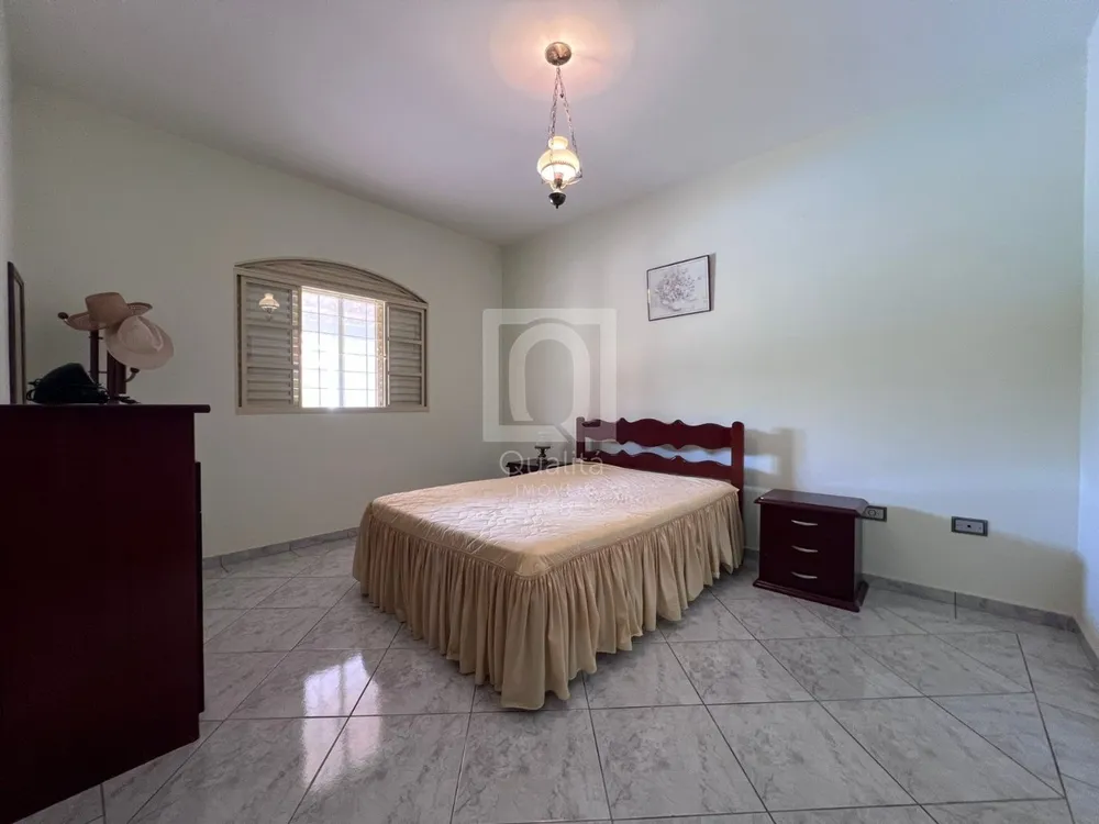Chácara, 3 quartos, 1260 m² - Foto 8