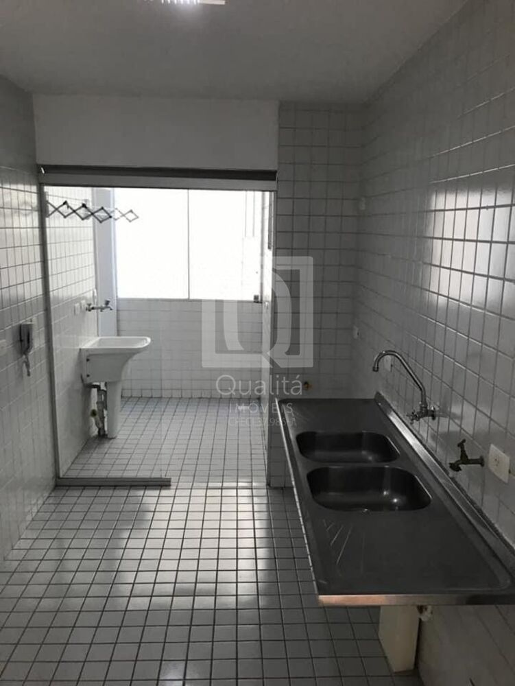 Apartamento à venda com 2 quartos, 99m² - Foto 4