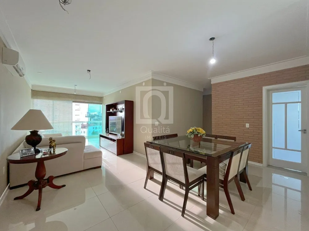 Apartamento, 3 quartos, 150 m² - Foto 1