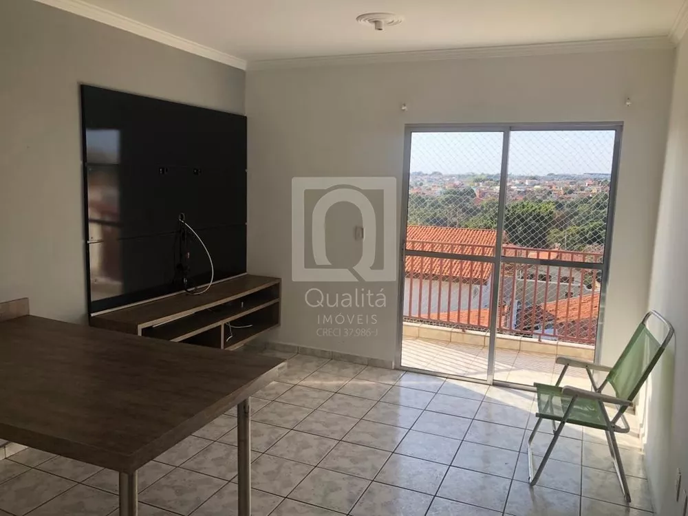 Apartamento à venda com 3 quartos, 77m² - Foto 1