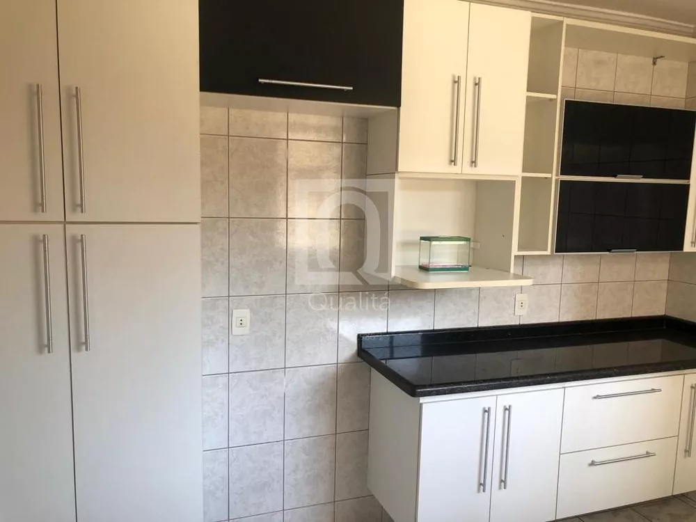 Apartamento à venda com 3 quartos, 77m² - Foto 3