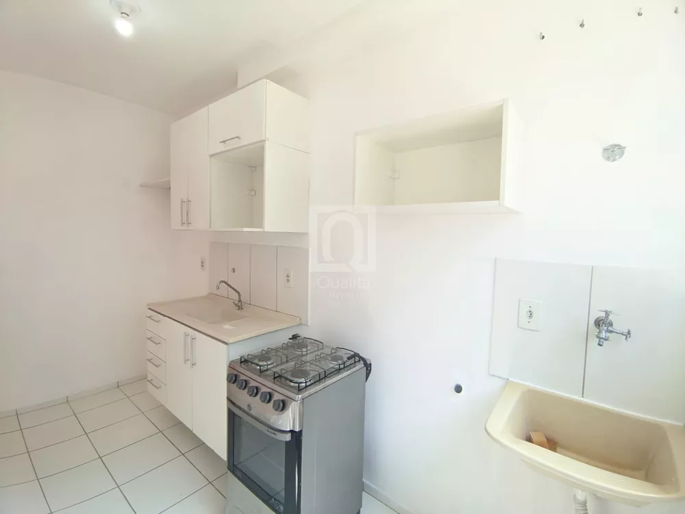 Apartamento à venda com 2 quartos, 47m² - Foto 4