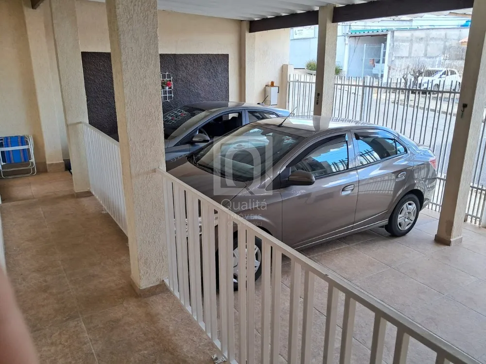 Casa, 4 quartos, 133 m² - Foto 1