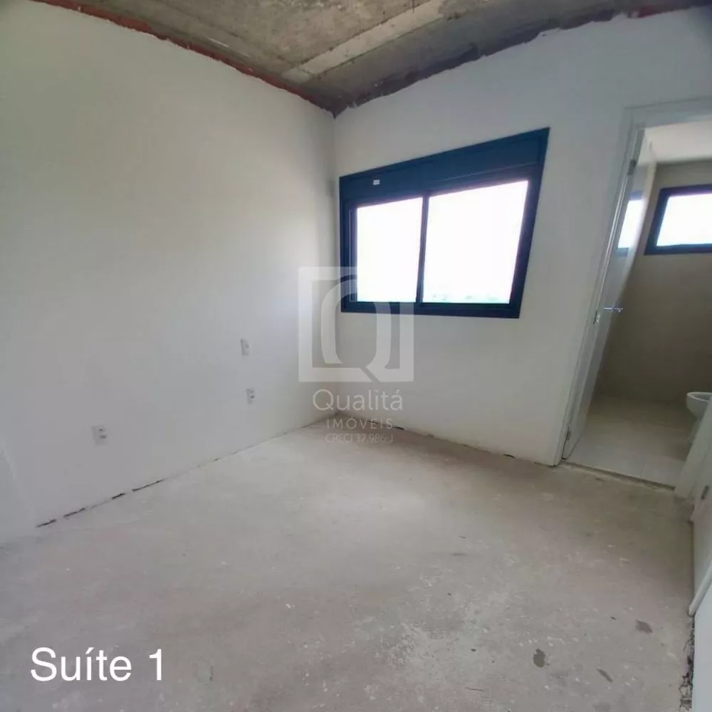 Apartamento à venda com 3 quartos, 131m² - Foto 2