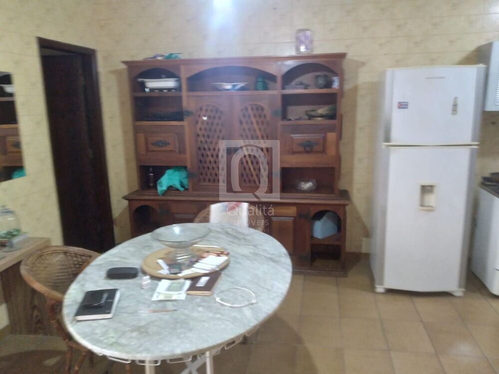 Casa à venda com 3 quartos, 112m² - Foto 2