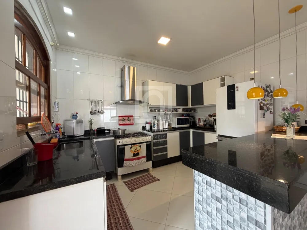 Sobrado, 3 quartos, 200 m² - Foto 2