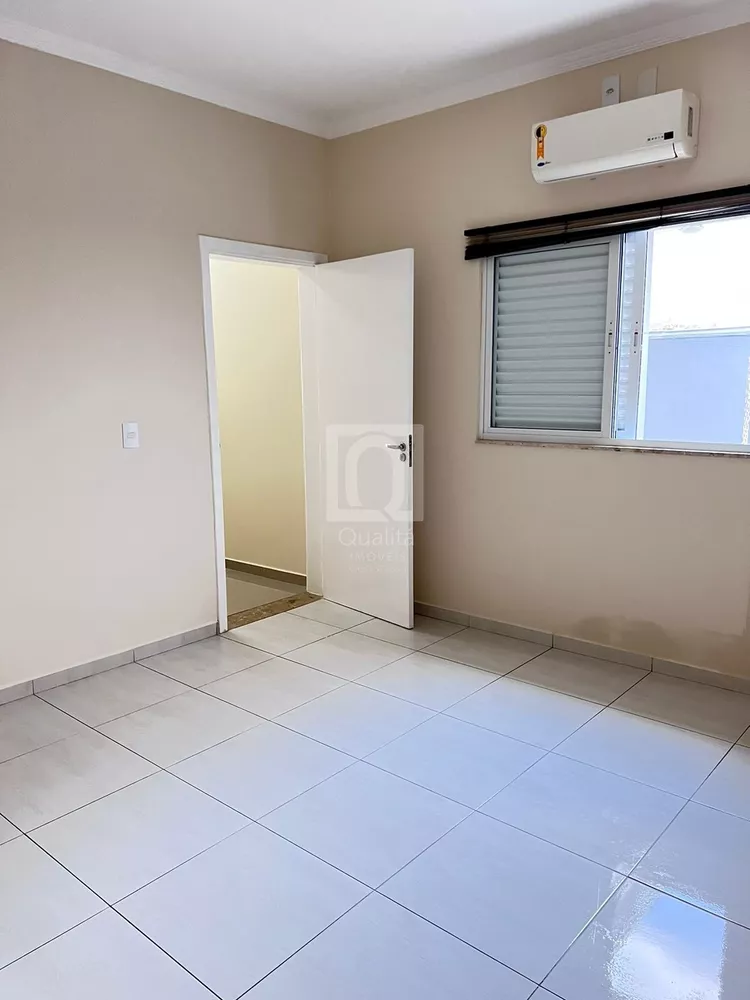 Casa de Condomínio à venda com 3 quartos, 250m² - Foto 6