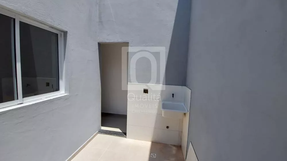 Casa à venda com 2 quartos, 46m² - Foto 9