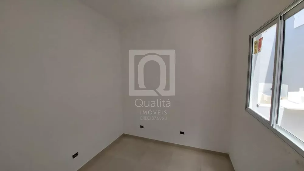 Casa à venda com 2 quartos, 46m² - Foto 4