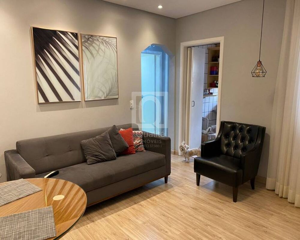 Apartamento à venda com 2 quartos, 62m² - Foto 1