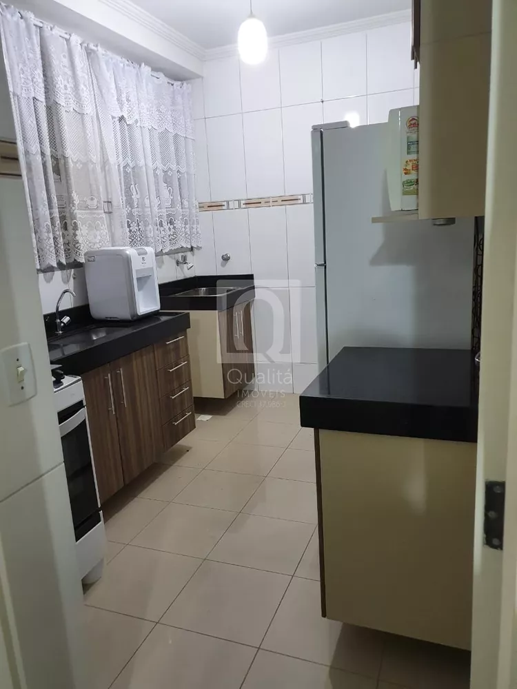 Apartamento à venda com 2 quartos, 48m² - Foto 2