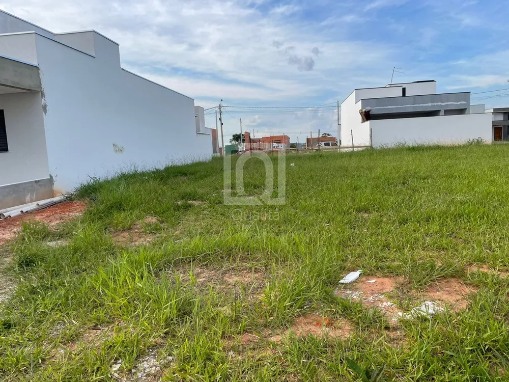 Terreno à venda, 150m² - Foto 1