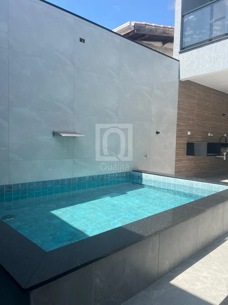 Sobrado, 3 quartos, 255 m² - Foto 1