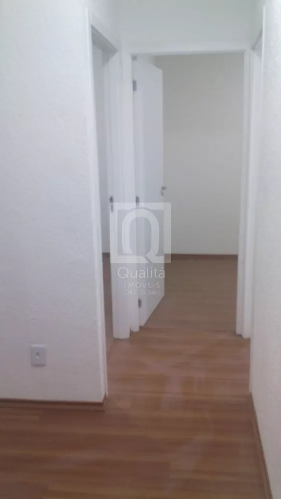 Apartamento à venda com 2 quartos, 43m² - Foto 4