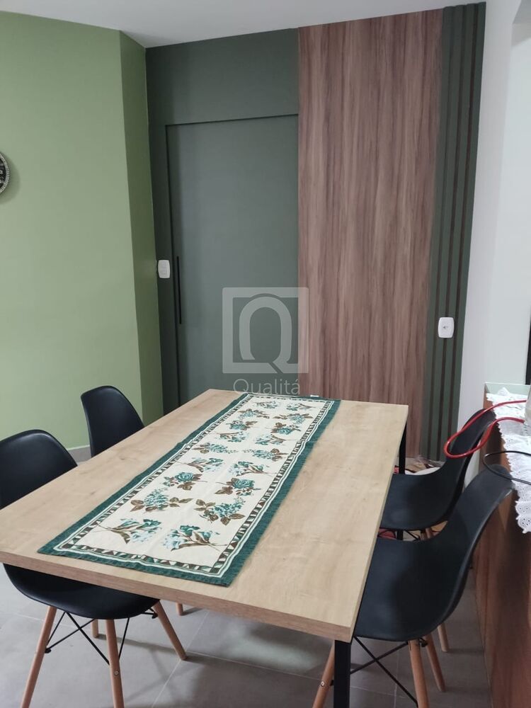Apartamento à venda com 3 quartos, 80m² - Foto 1