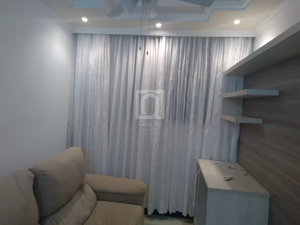 Apartamento à venda com 2 quartos, 64m² - Foto 2