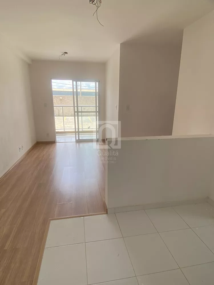 Apartamento à venda com 2 quartos, 53m² - Foto 2