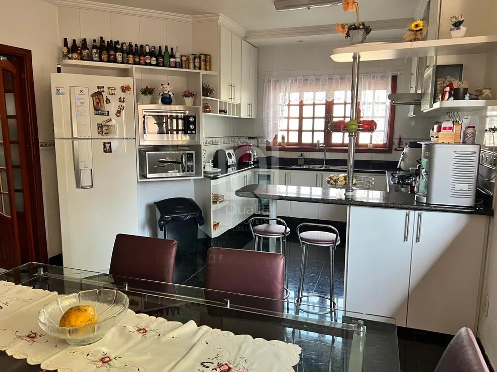 Casa, 3 quartos, 489 m² - Foto 1