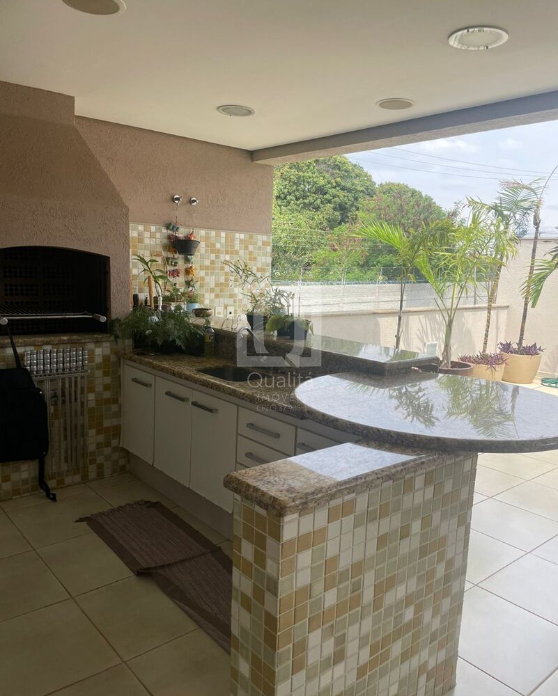 Casa de Condomínio à venda e aluguel com 3 quartos, 360m² - Foto 3