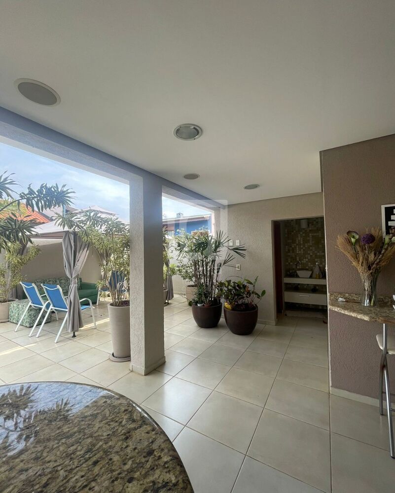Casa de Condomínio à venda e aluguel com 3 quartos, 360m² - Foto 6