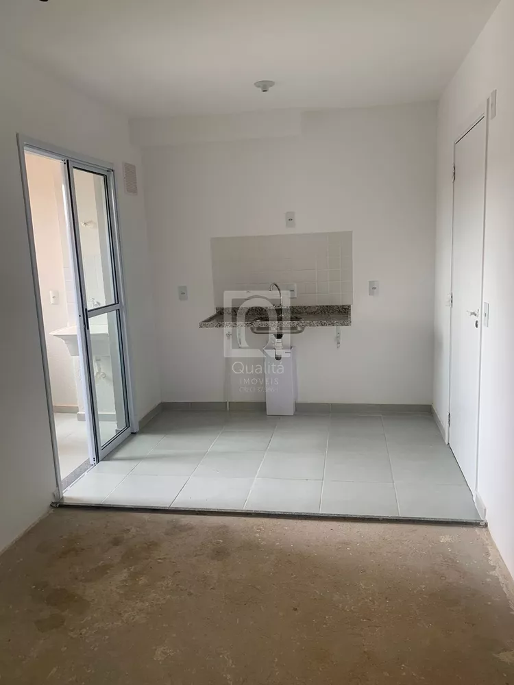 Apartamento à venda com 2 quartos, 44m² - Foto 1