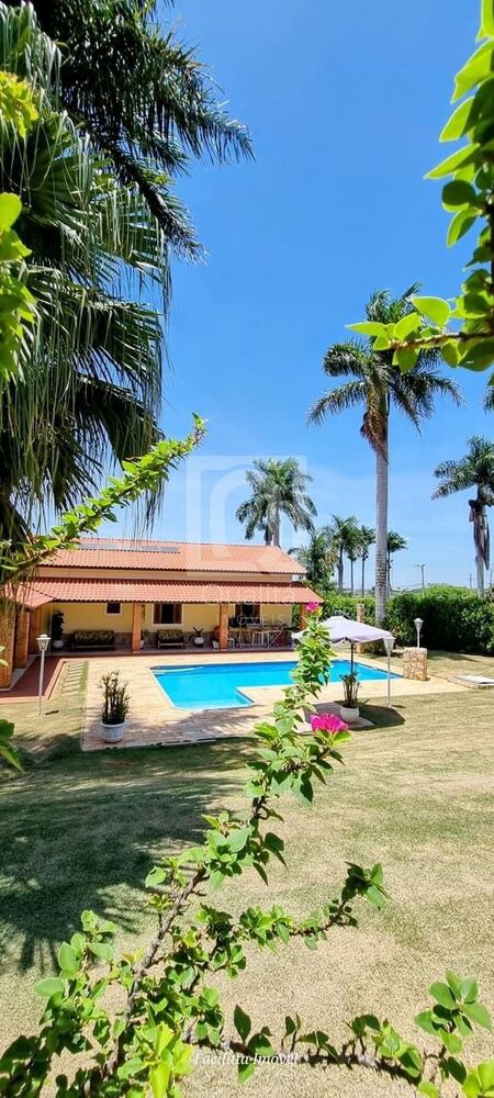 Chácara, 3 quartos, 3200 m² - Foto 2