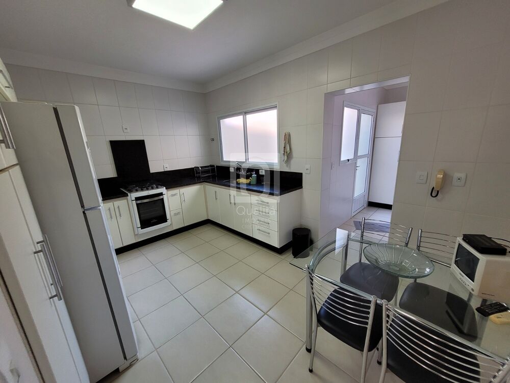 Sobrado à venda com 4 quartos, 360m² - Foto 10