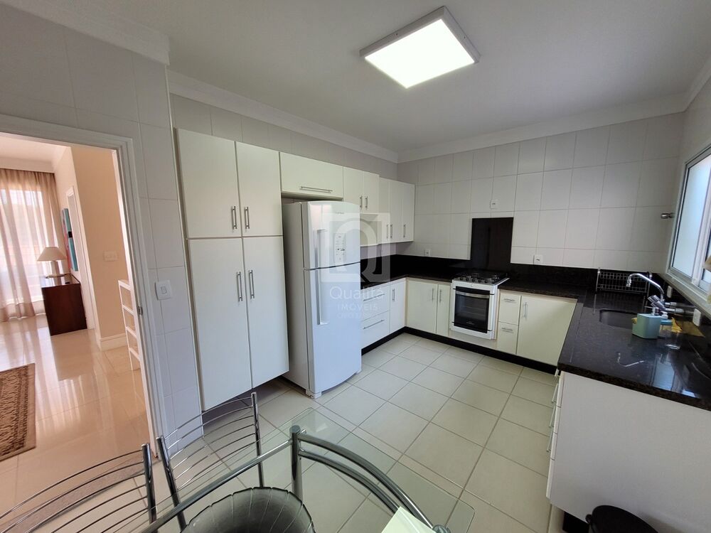 Sobrado à venda com 4 quartos, 360m² - Foto 11
