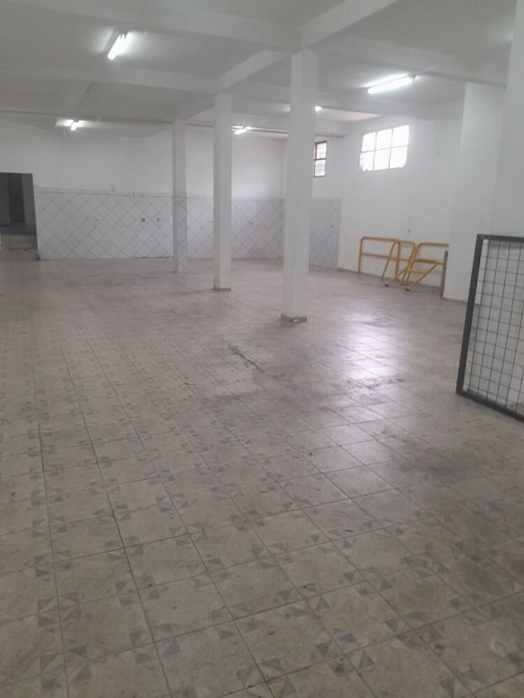 Depósito-Galpão-Armazém para alugar com 1 quarto, 200m² - Foto 2