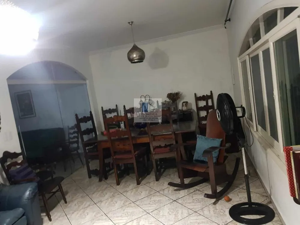 Casa, 4 quartos, 247 m² - Foto 4