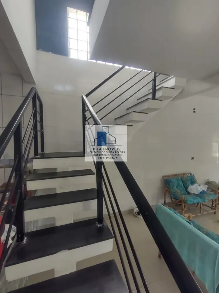 Sobrado, 4 quartos, 246 m² - Foto 4
