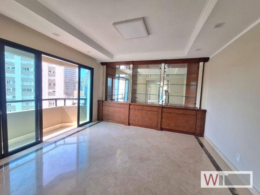 Apartamento para alugar com 4 quartos, 287m² - Foto 3
